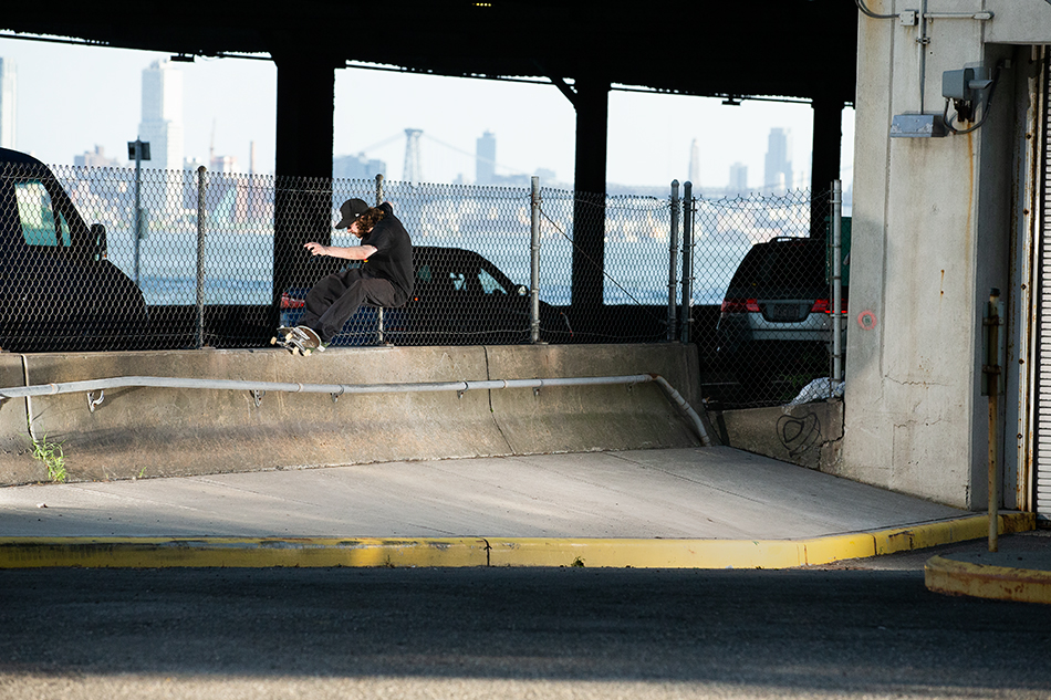 Sherb DRizzo 5oh BankBarrier UN NY