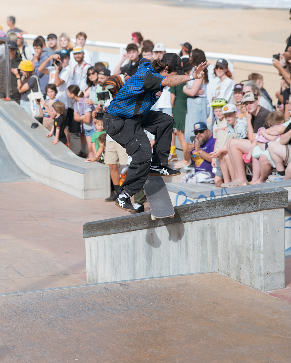 28 Ben Saddleton Bigspin Frontboard Jackalope Newcastle Opener VagabondPhoto 2025