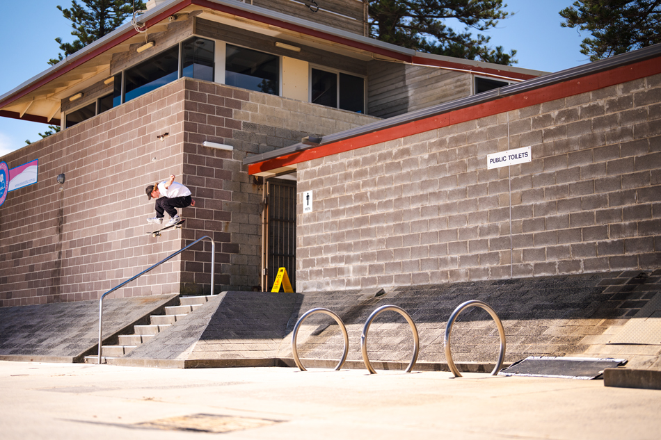 Roman Kickflip A9303462