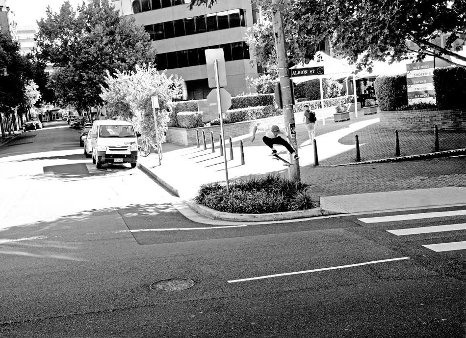mikem kickflip surryhills samcoady 950