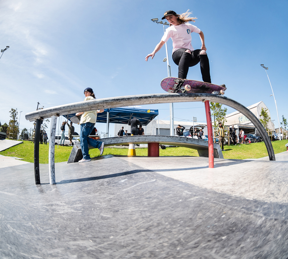 7AimeeMassie Slappy5050