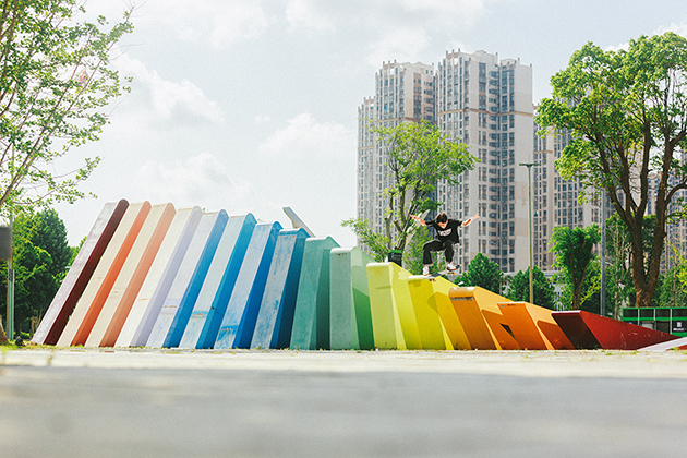 onefoot nosebonk
