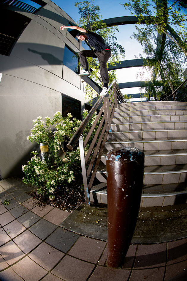 HenryGartland Noseblunt HandrailWithPole 1