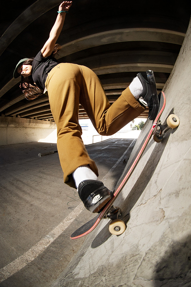 FA21 Skate AuthenticChinoRelaxed FabianaDelfino Wallride Acosta