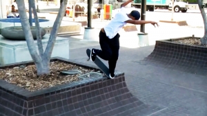 CONVERSE CONS PRESENTS LOUIE LOPEZ IN “LOLA” | VIDEO