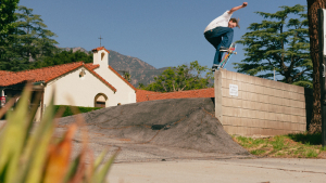 HODDLA – FREE DIRT | VIDEO
