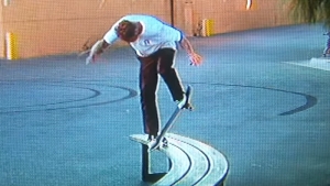 FA &amp; HOCKEY – DANCING ON THIN ICE | VIDEO